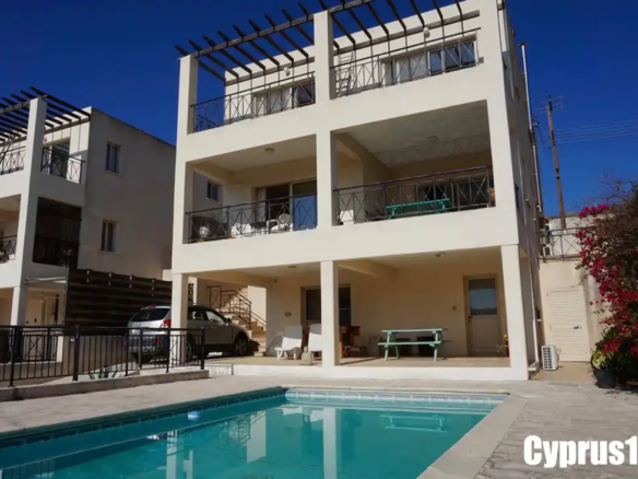 Stroumbi Property -1123