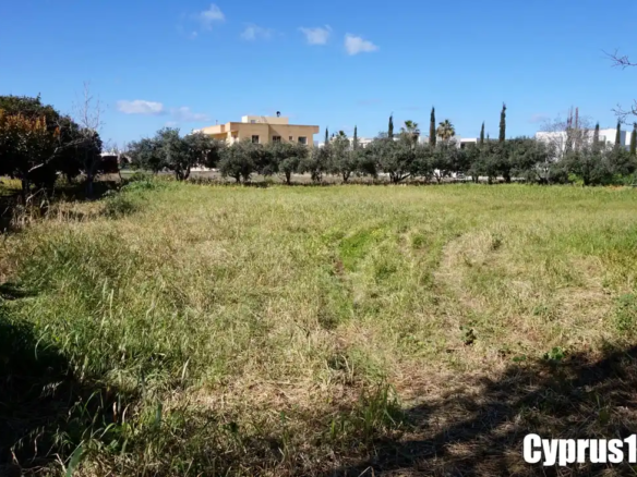 Emba Paphos Residential plot for sale