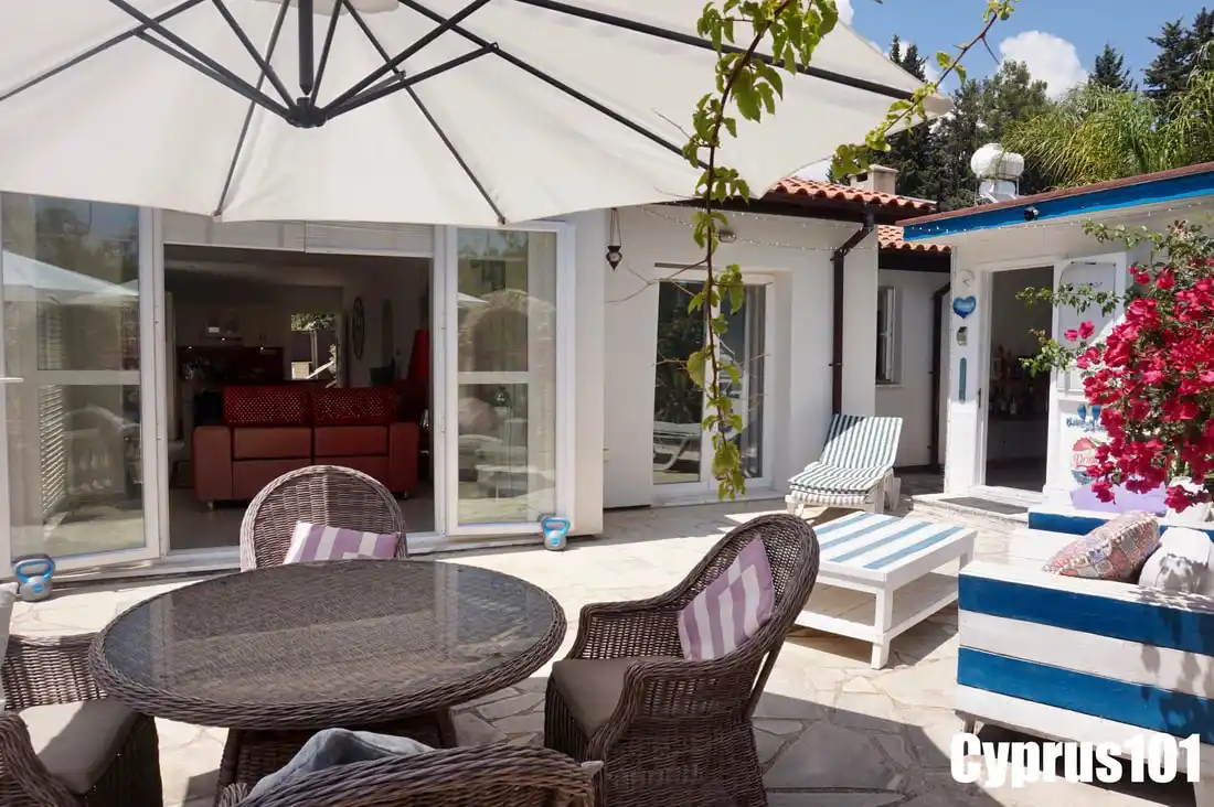 Kamares Bungalow Fully Refurbished for sale