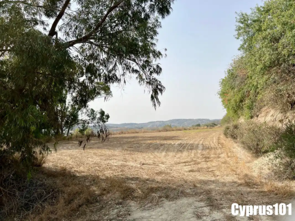 Stroumbi, Paphos land for sale