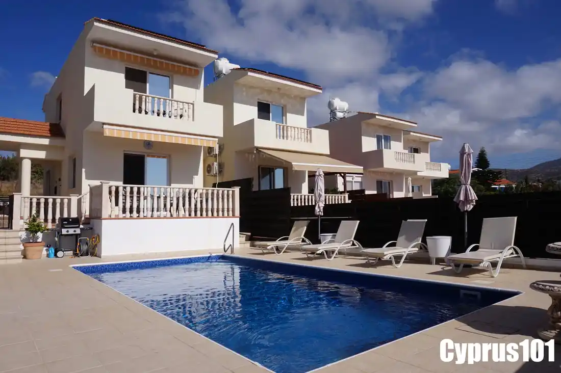 Peyia Paphos 2 bedroom detached villa for sale