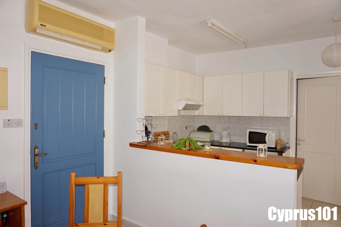 Delightful One Bedroom First Floor Apartment, Tomb of the Kings – MLS 1379