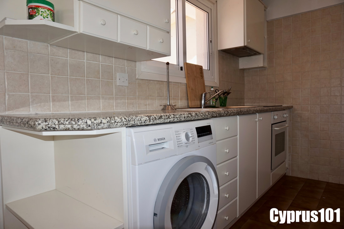 Spacious Fully Furnished Studio Apartment with Beautiful Sea Views, Chloraka – MLS 1380