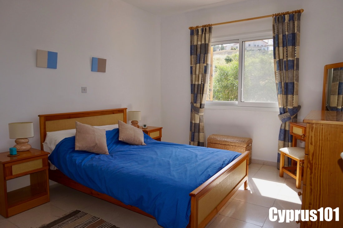 Delightful One Bedroom First Floor Apartment, Tomb of the Kings – MLS 1379