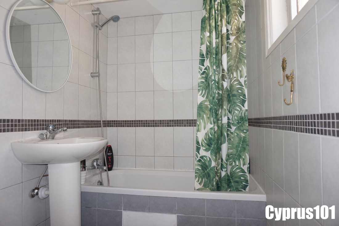 Spacious Fully Furnished Studio Apartment with Beautiful Sea Views, Chloraka – MLS 1380