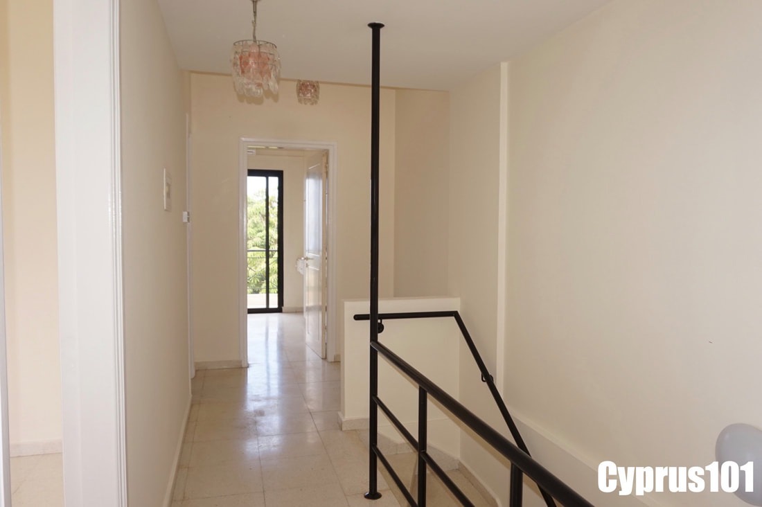 Spacious 3 Bed Semi-Detached Townhouse, Tala – MLS 1382