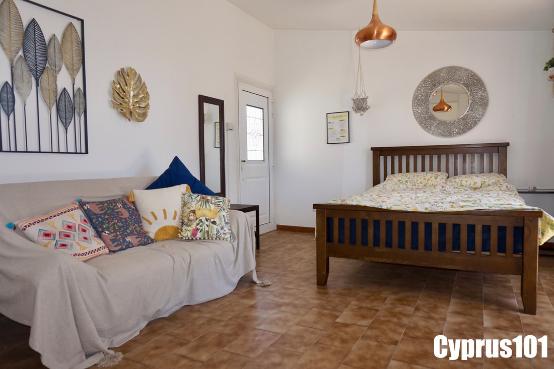 Spacious Fully Furnished Studio Apartment with Beautiful Sea Views, Chloraka – MLS 1380