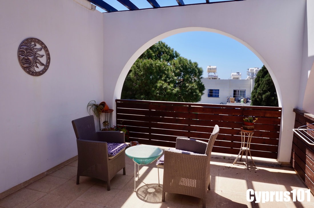 Spacious Fully Furnished Studio Apartment with Beautiful Sea Views, Chloraka – MLS 1380