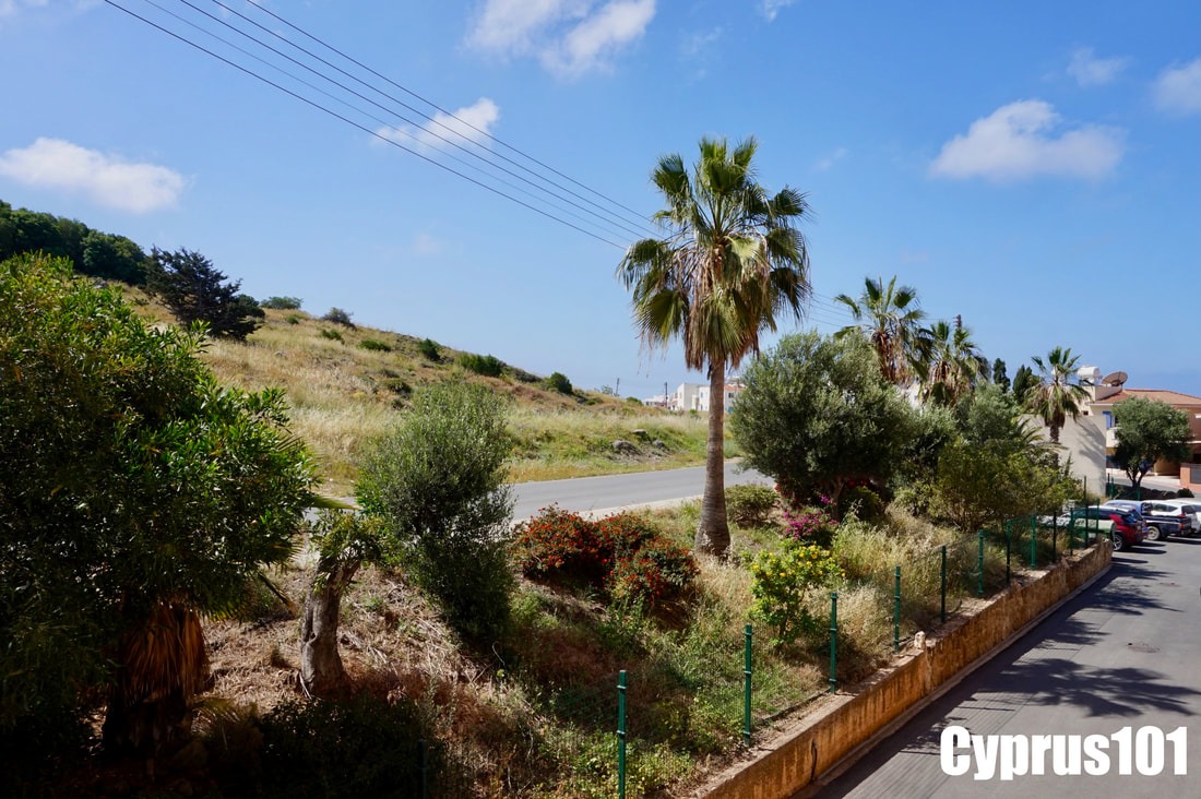 Delightful One Bedroom First Floor Apartment, Tomb of the Kings – MLS 1379