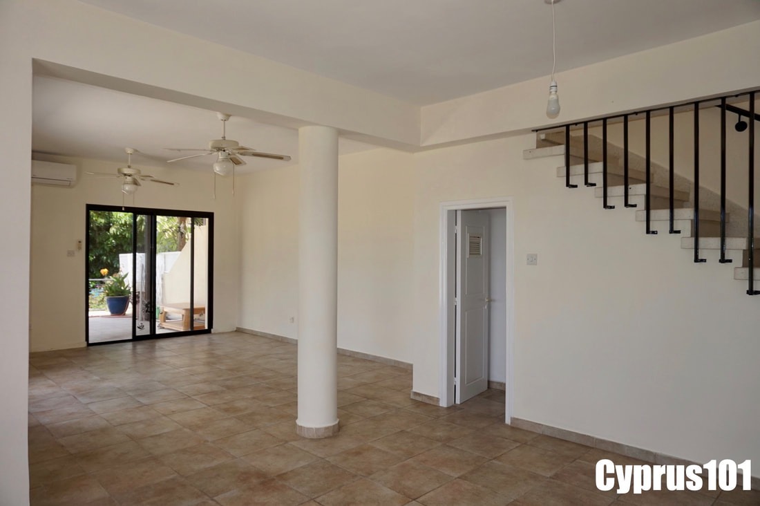 Spacious 3 Bed Semi-Detached Townhouse, Tala – MLS 1382