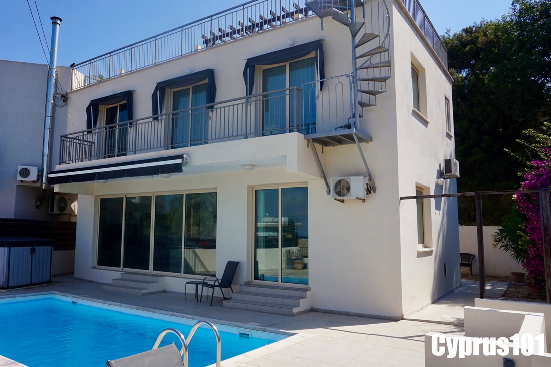 Mesa Chorio property