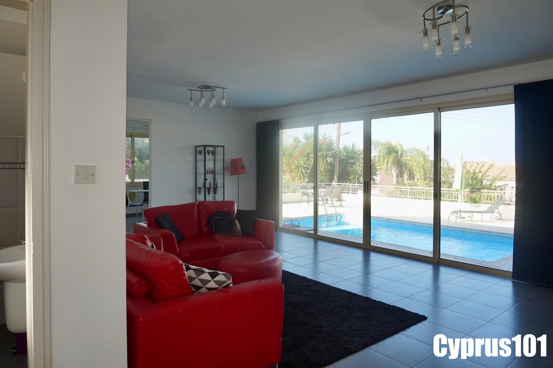Spacious 3 Bed Link Detached Villa With Roof Terrace in the Quaint Village of Mesa Chorio – MLS 1390