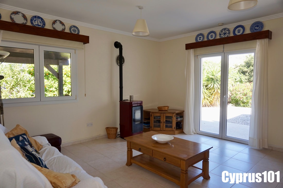 3 Bedroom Bungalow in Idyllically Peaceful Village of Mamonia – MLS 1384