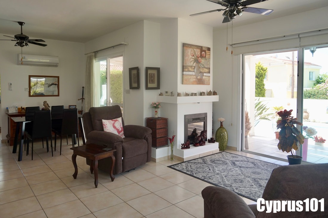 Wonderful 3 Bed Detached Villa in the Popular Village of Lower Peyia – MLS 1389