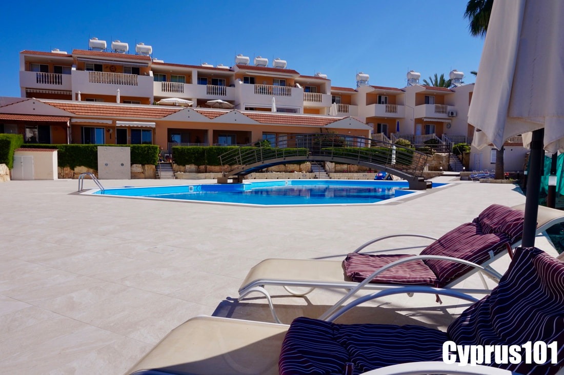 Modern 2 Bedroom Townhouse with Sea Views in Popular Neighbourhood of Lower Peyia – MLS 1387