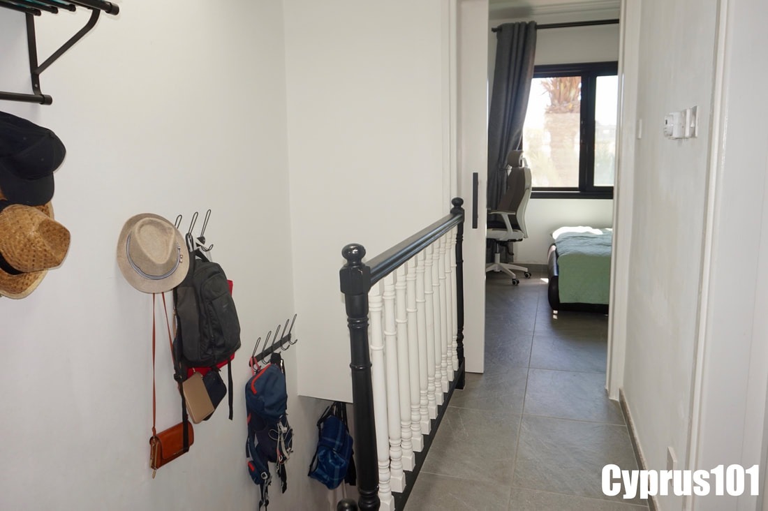Fully Modernised 2 Bed Townhouse, Tomb of the Kings Area – MLS 1391