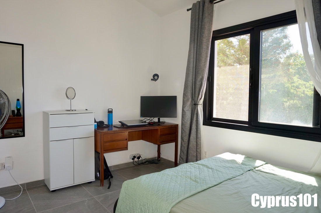 Fully Modernised 2 Bed Townhouse, Tomb of the Kings Area – MLS 1391