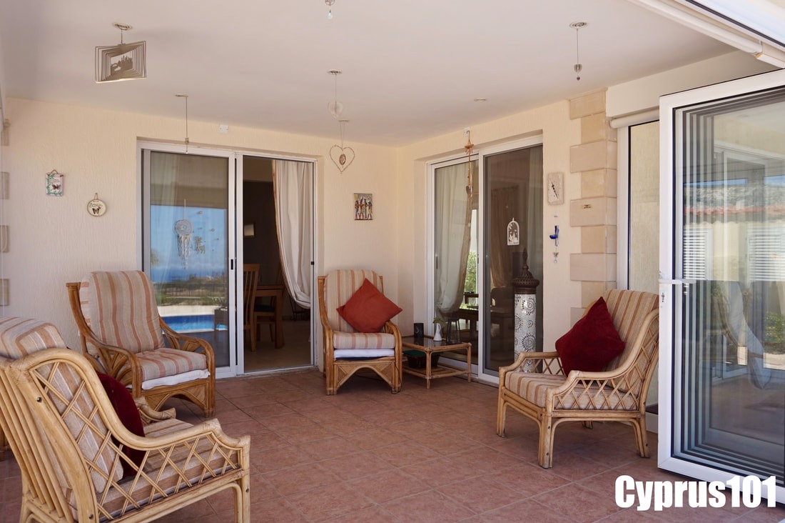 Spectacular 3 Bedroom Bungalow with Roof Terrace in Popular Village of Peyia – MLS 1386