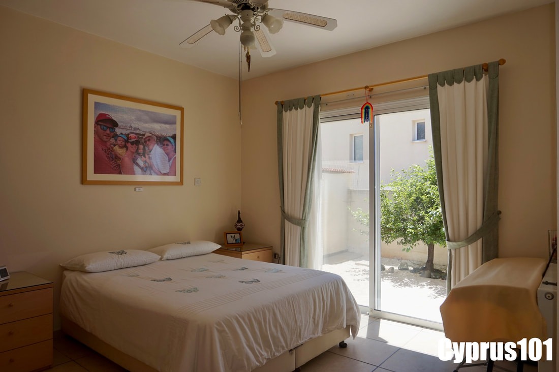 Spectacular 3 Bedroom Bungalow with Roof Terrace in Popular Village of Peyia – MLS 1386