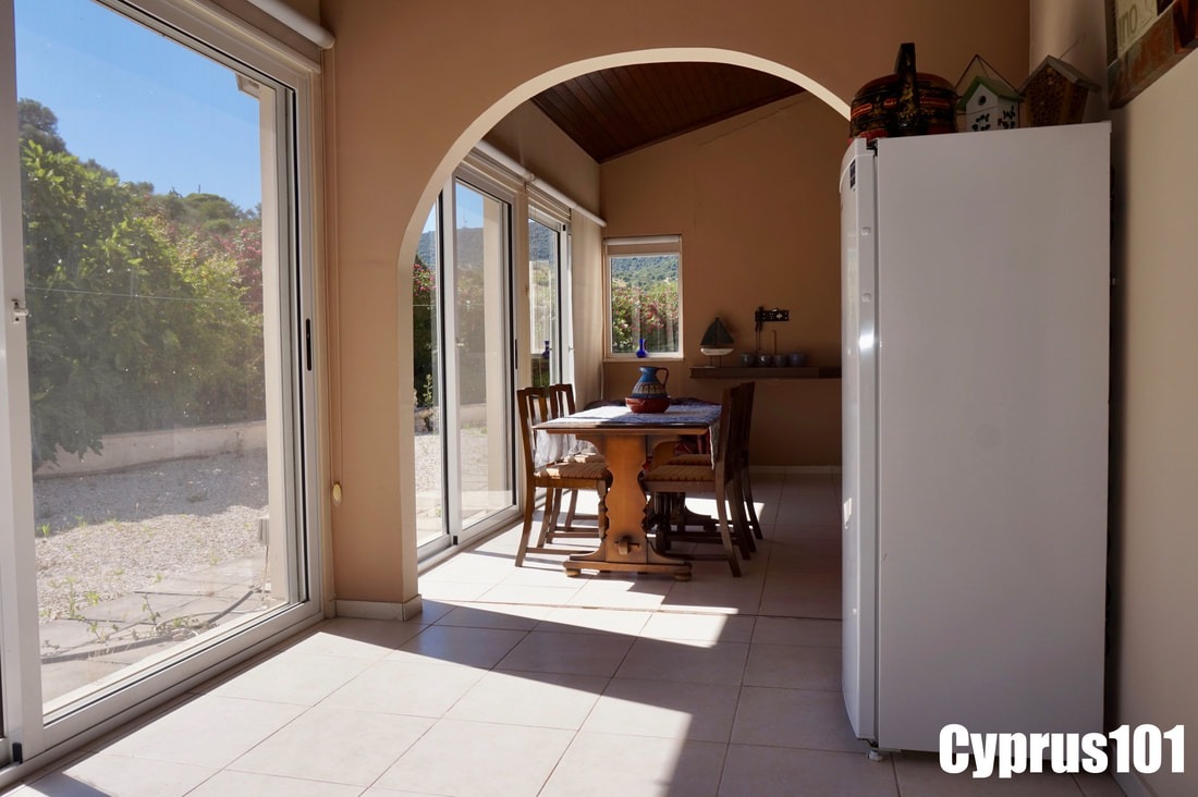 3 Bedroom Bungalow in Idyllically Peaceful Village of Mamonia – MLS 1384