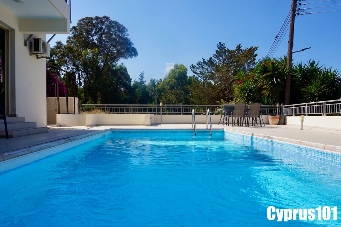 Spacious 3 Bed Link Detached Villa With Roof Terrace in the Quaint Village of Mesa Chorio – MLS 1390