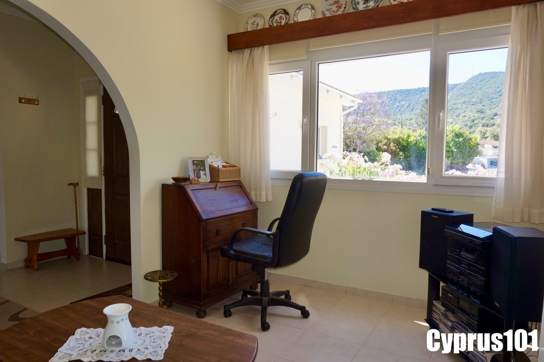 3 Bedroom Bungalow in Idyllically Peaceful Village of Mamonia – MLS 1384