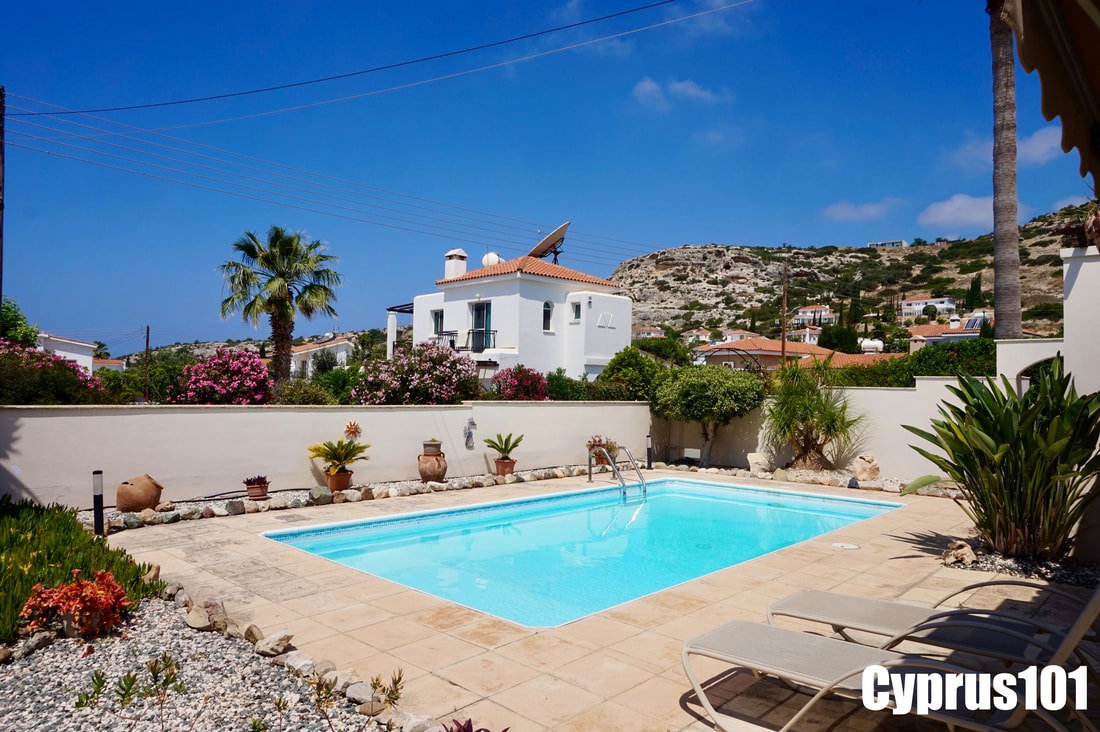 Wonderful 3 Bed Detached Villa in the Popular Village of Lower Peyia – MLS 1389