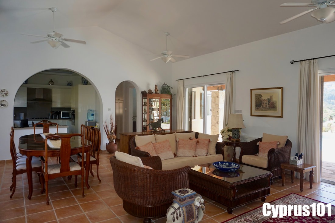 Charming Detached Bungalow in Kamares Village – MLS 1395