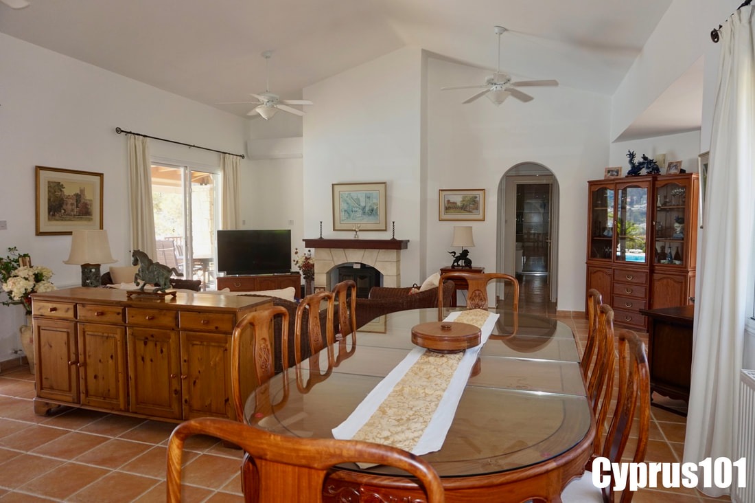 Charming Detached Bungalow in Kamares Village – MLS 1395