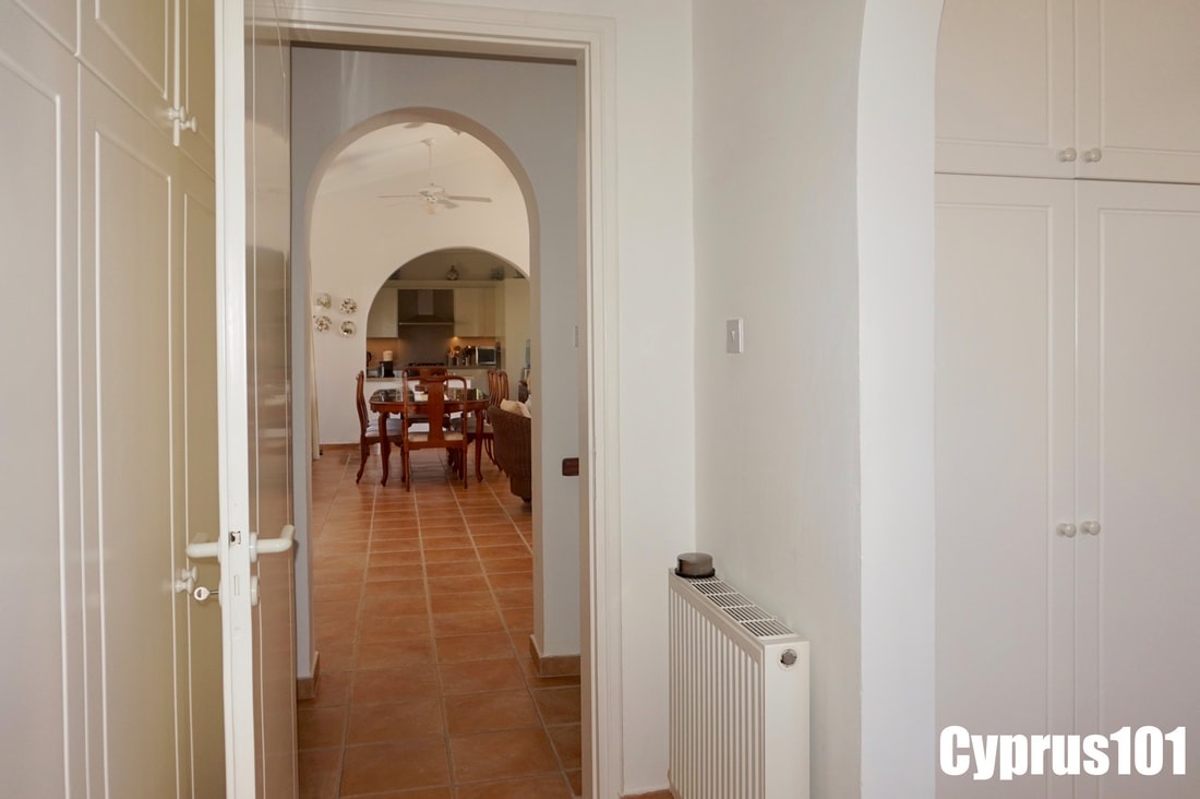 Charming Detached Bungalow in Kamares Village – MLS 1395