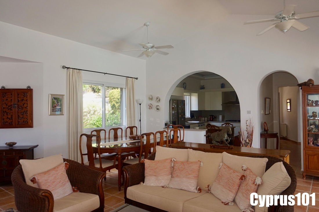 Charming Detached Bungalow in Kamares Village – MLS 1395