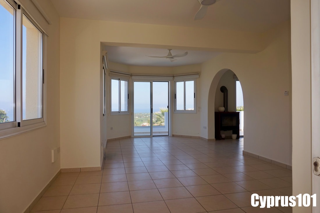 4 Bedroom Detached Residence With Magnificent Sea & Mountain Views, Sea Caves – MLS 1397