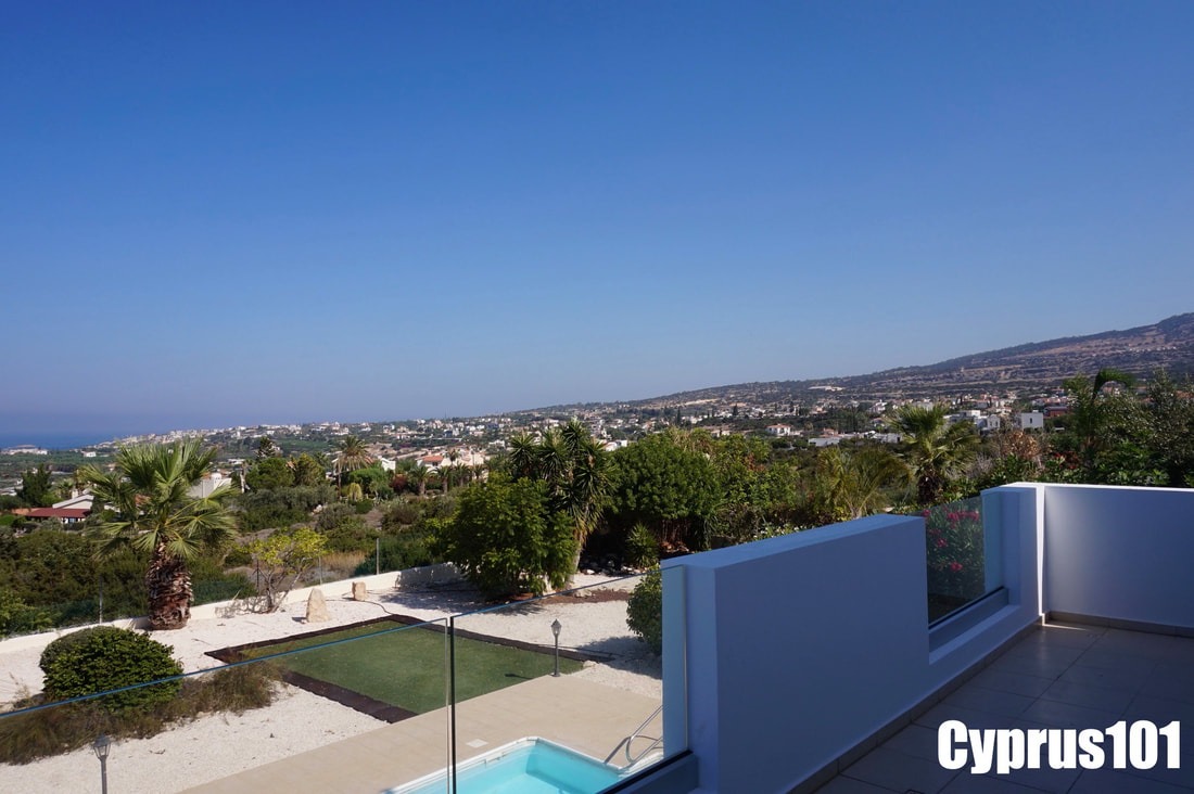 4 Bedroom Detached Residence With Magnificent Sea & Mountain Views, Sea Caves – MLS 1397