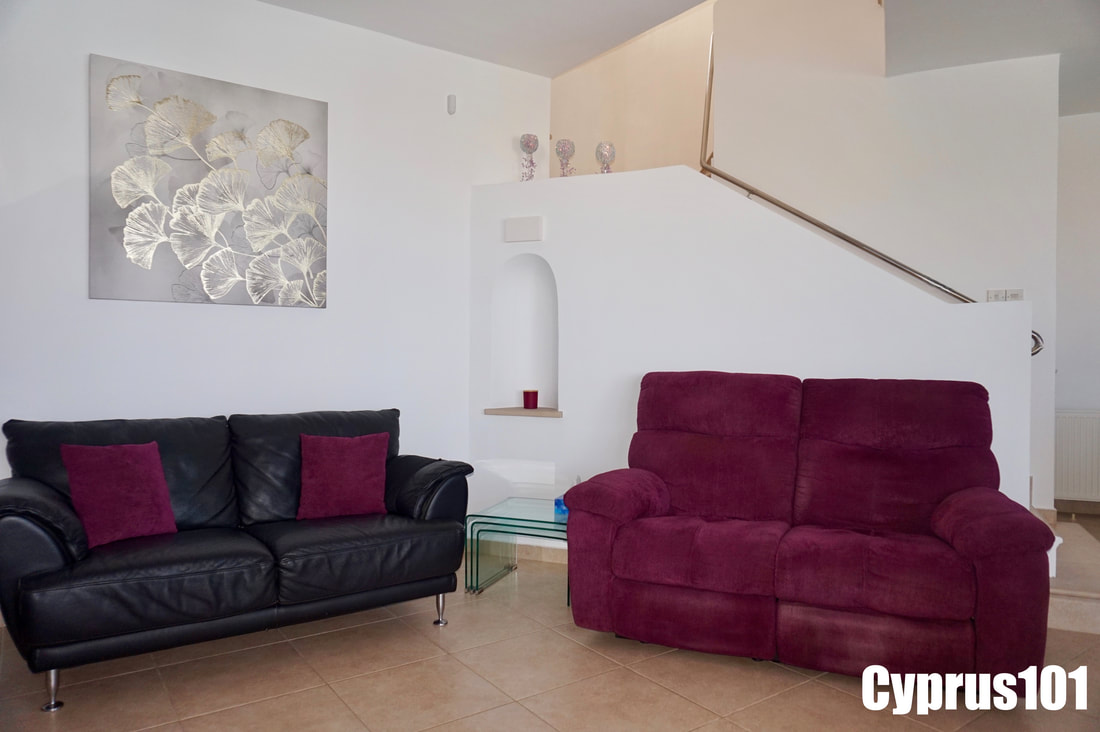 Stylish 3-Bedroom Tala Villa With Stunning Sea Views – MLS 1396