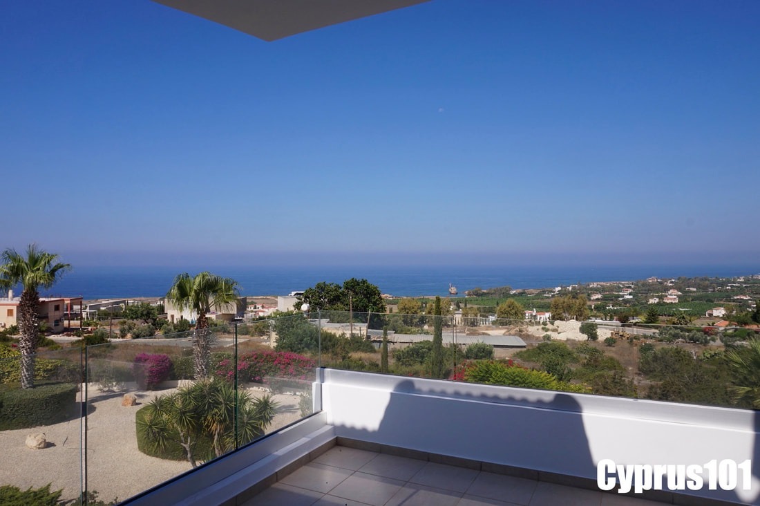 4 Bedroom Detached Residence With Magnificent Sea & Mountain Views, Sea Caves – MLS 1397