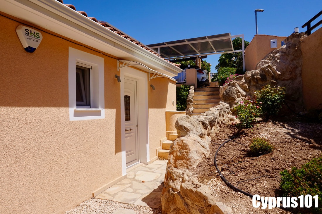 Stylish 3-Bedroom Tala Villa With Stunning Sea Views – MLS 1396