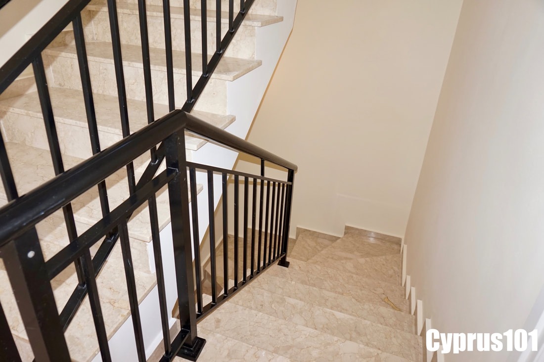 4 Bedroom Detached Residence With Magnificent Sea & Mountain Views, Sea Caves – MLS 1397
