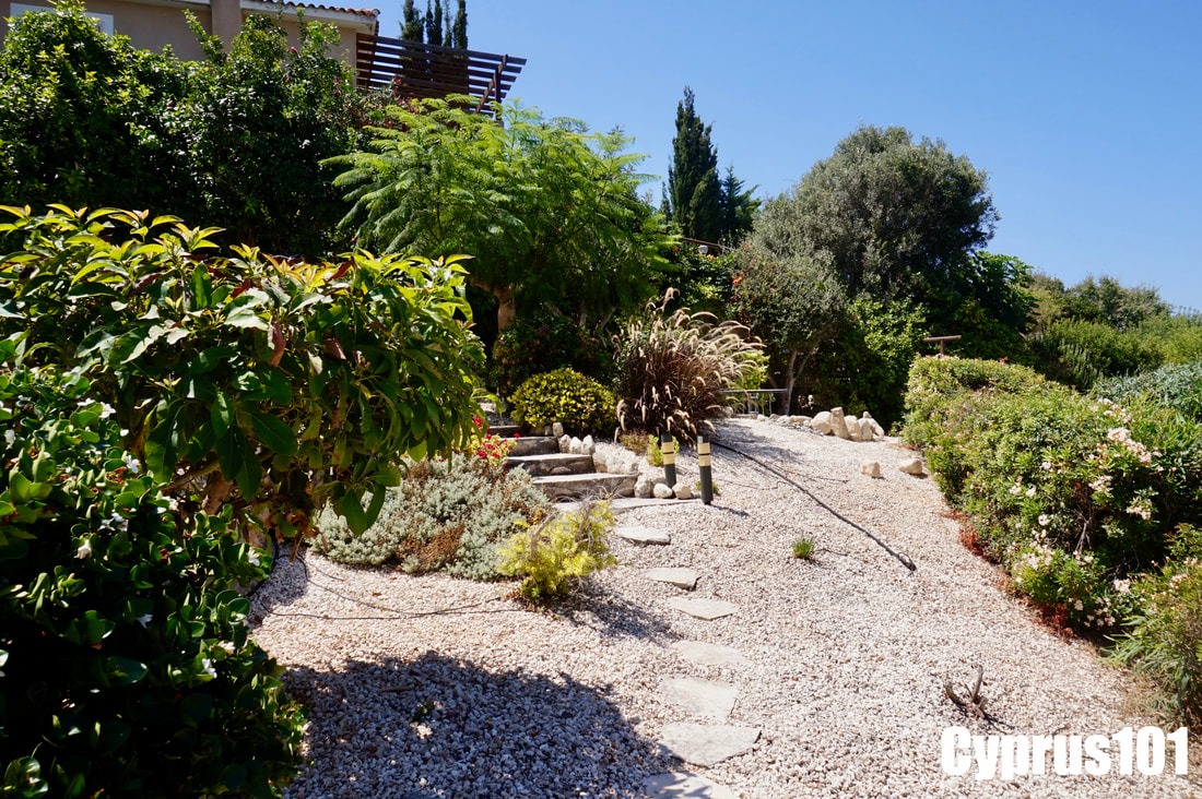 Stylish 3-Bedroom Tala Villa With Stunning Sea Views – MLS 1396