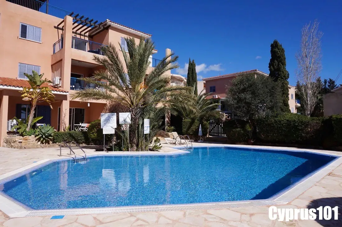 Tala Apartment building with pool in front