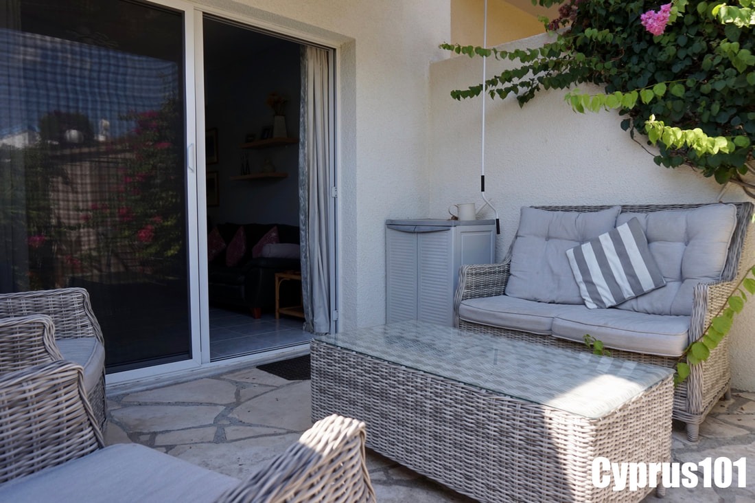 Well Presented 2 Bedroom Townhouse, Peyia – MLS 1409