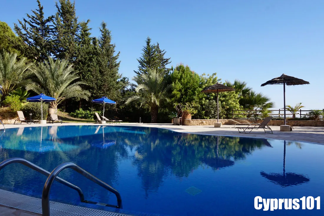 One Bedroom Ground Floor Apartment in Prestigious Hillside Development, Tala – MLS 1406