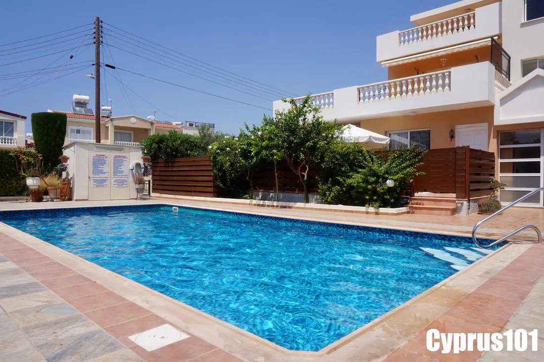 Beautifully Presented 2 Bedroom Townhouse in Prime Location, Kato Paphos – MLS 1399