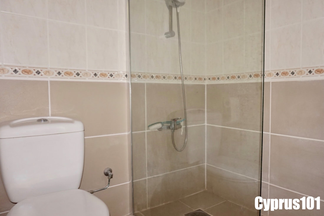 One Bedroom Ground Floor Apartment in Prestigious Hillside Development, Tala – MLS 1406