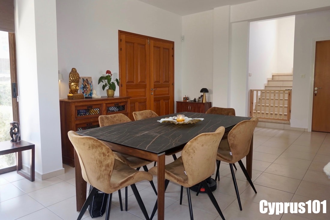 Stylish 3 Bedroom Home in Desirable Village of Tala, Paphos – MLS 1402