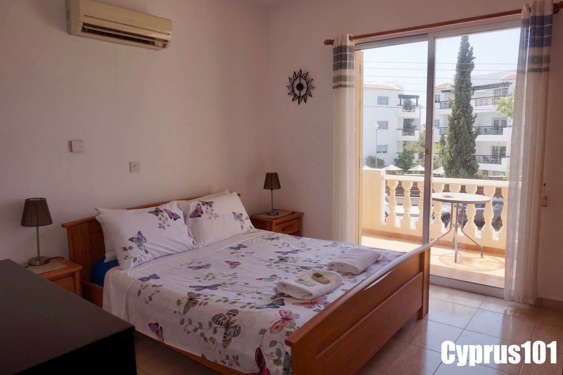 Beautifully Presented 2 Bedroom Townhouse in Prime Location, Kato Paphos – MLS 1399