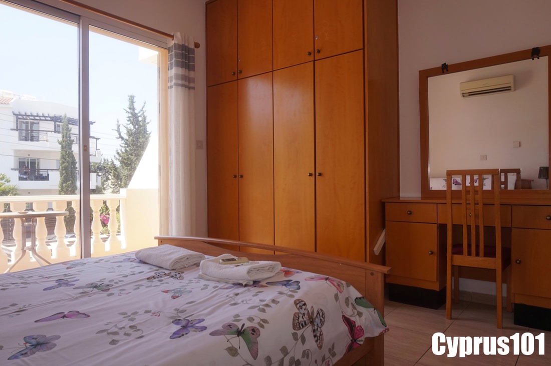 Beautifully Presented 2 Bedroom Townhouse in Prime Location, Kato Paphos – MLS 1399
