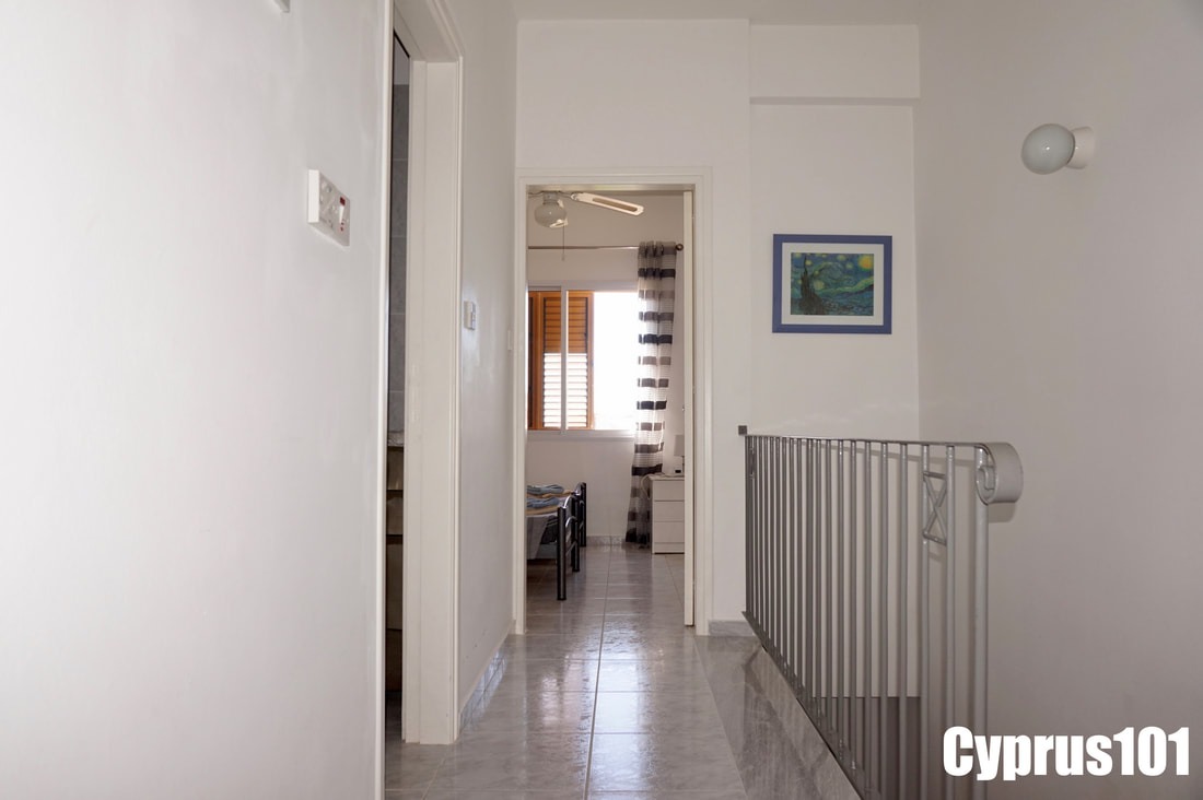 Well Presented 2 Bedroom Townhouse, Peyia – MLS 1409