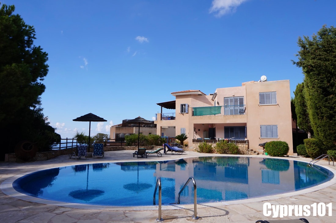 One Bedroom Ground Floor Apartment in Prestigious Hillside Development, Tala – MLS 1406