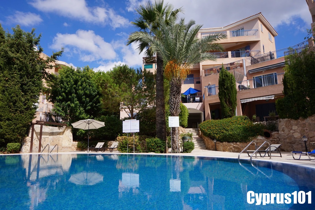 One Bedroom Ground Floor Apartment in Prestigious Hillside Development, Tala – MLS 1406