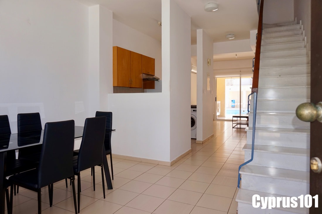 Well Appointed 2 Bedroom Maisonette on Gated Complex, Paphos – MLS 1403